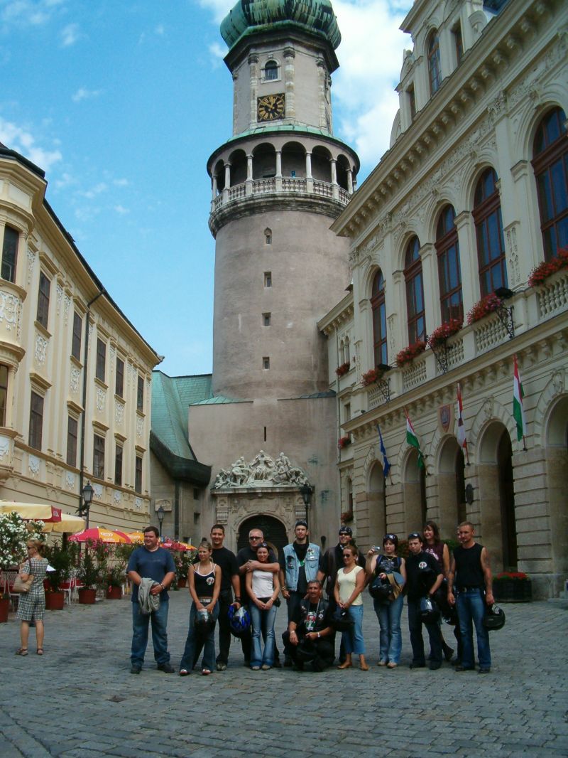 <b>Soproni tra 2006.
